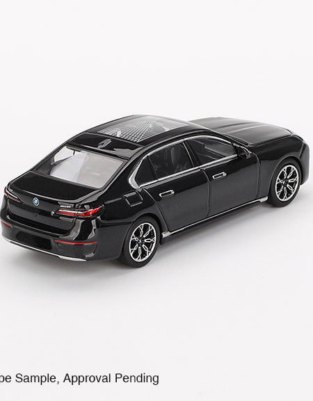 Mini GT #802 BMW i7 eDrive50 Black Sapphire Model Car RHD