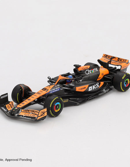 (Pre-order) MINI GT #1146 McLaren MCL38 #81 Oscar Piastri 2024 F1 2024 Hungarian