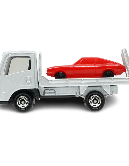 Takara Tomy Tomica Die-cast Car - AO-02 Isuzu Carrier Truck