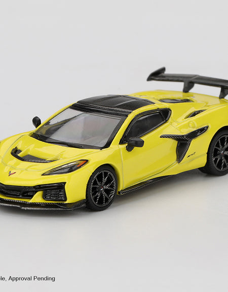 (Pre-order) MINI GT 1/64 #1158 Chevrolet Corvette ZR1 Accelerate Yellow Model
