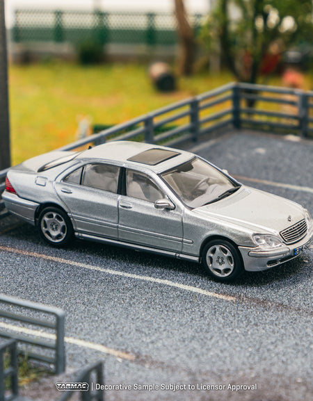 Tarmac Works 1/64 Mercedes-Benz S-Class Brilliant Silver Metallic