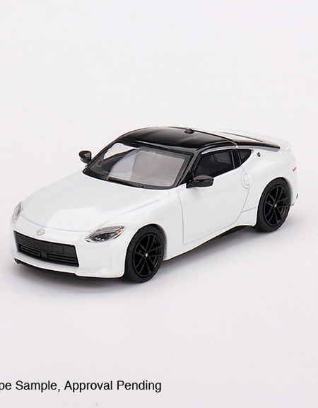Mini GT #599 Nissan Z Performance 2023 Everest White Model car