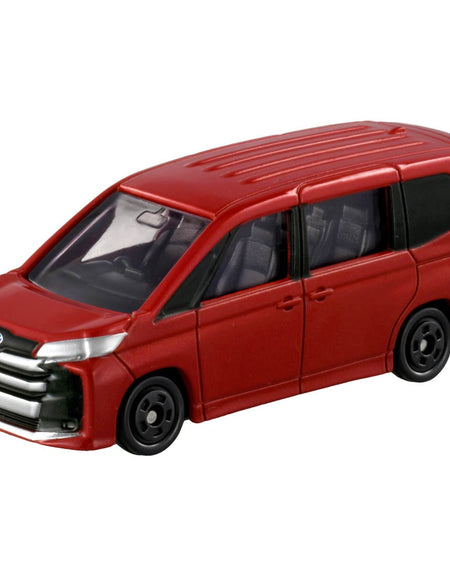 Takara Tomy Tomica No.50 Toyota Noah 1/65 Mini Diecast Model Toy Car