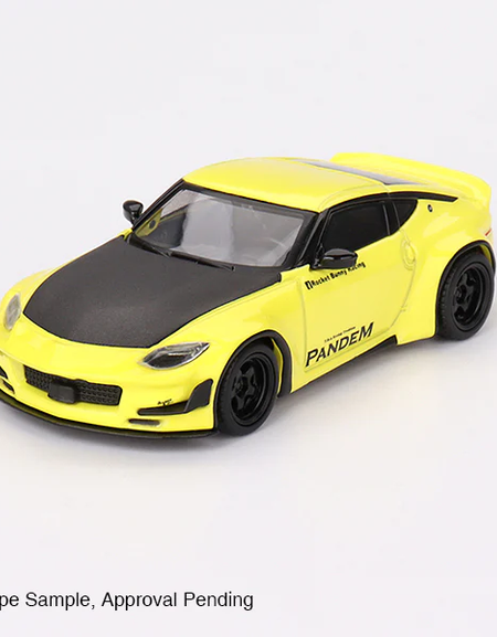 Mini GT #752 1/64 Nissan Z Pandem Ikazuchi Yellow Model car RHD