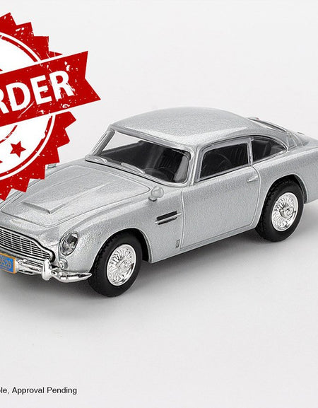 (Pre-order) Mini GT #909 1/64 Aston Martin DB5 “Casino Royale” w Eng Mini Poster