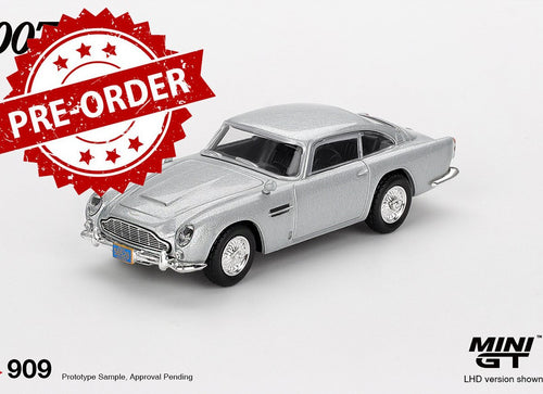 Load image into Gallery viewer, (Pre-order) Mini GT #909 1/64 Aston Martin DB5 “Casino Royale” w Eng Mini Poster
