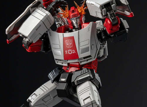 Load image into Gallery viewer, Threezero Transformers MDLX Red Alert Action Figure 20cm
