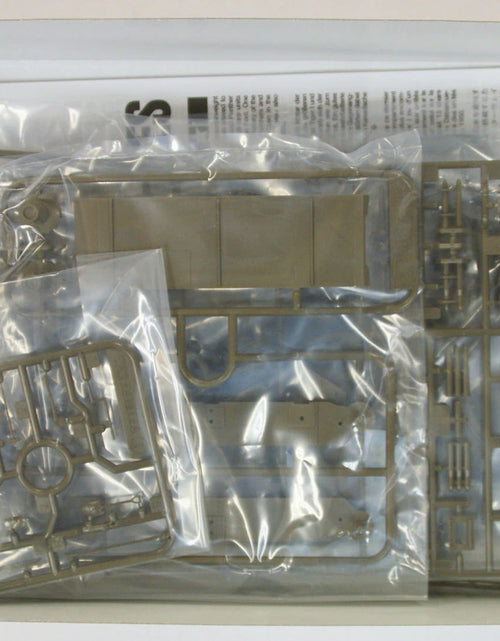 Load image into Gallery viewer, Tamiya 1/48 British M10 IIC Achilles Tank Assembly Model #32582

