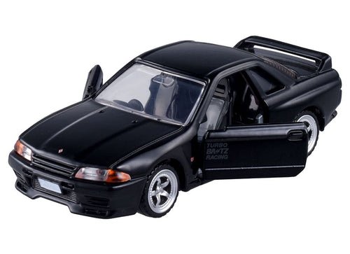 Load image into Gallery viewer, Takara Tomy Tomica Premium 1/62 Unlimited Initial D Nissan Skyline GT-R (BNR32)
