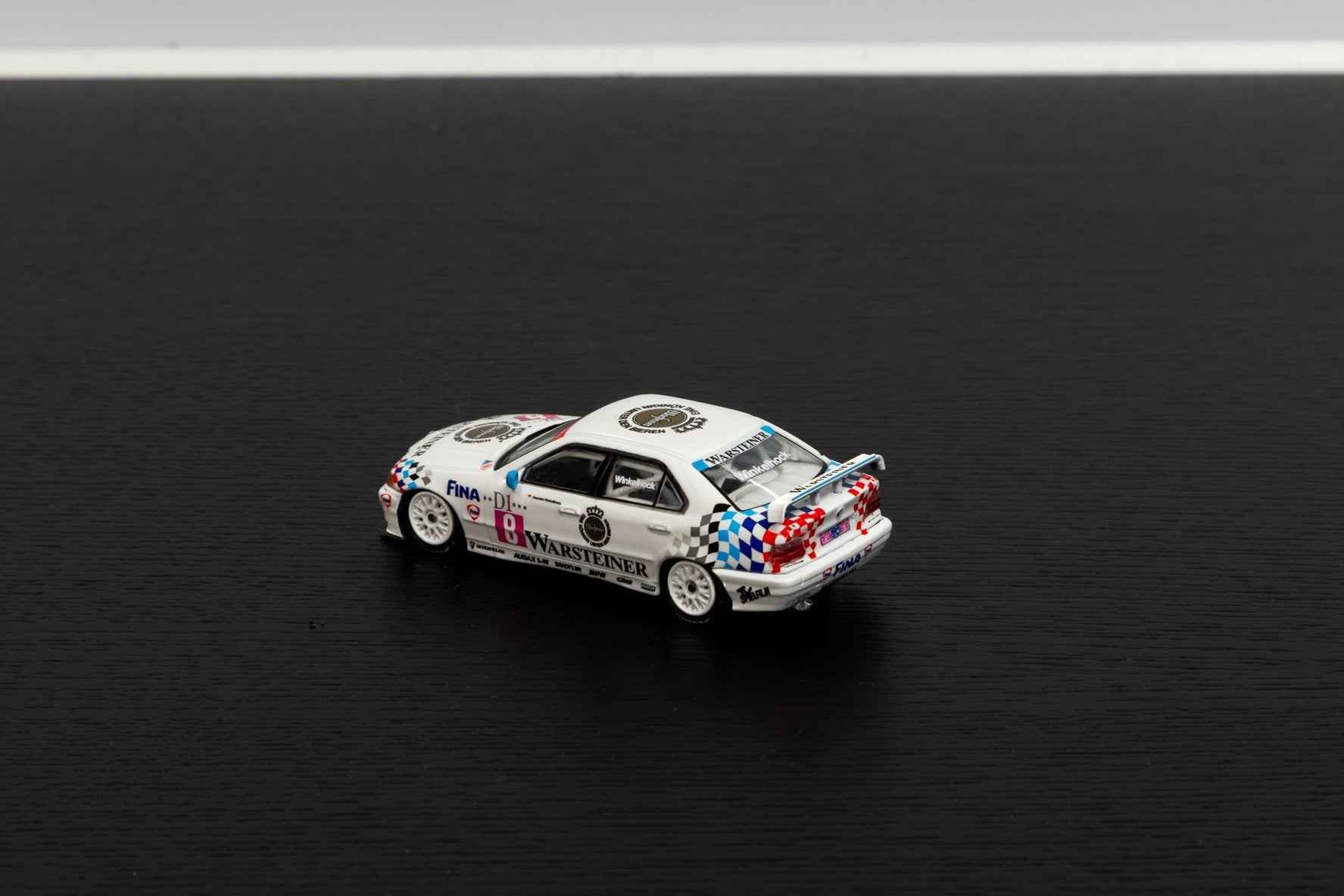 WEAK83 1:64 BMW 320i STW 1995 Champion Joachim Winkelhock Model Car