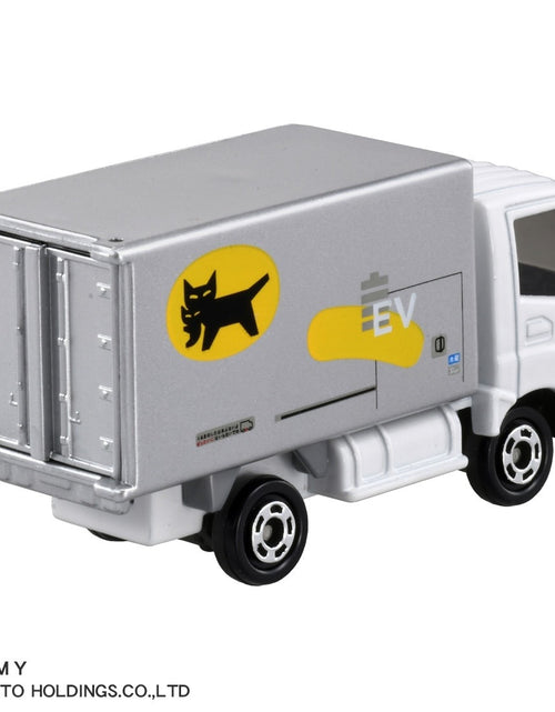 Load image into Gallery viewer, Takara Tomy Tomica Die-cast Car No.48 Yamato Transport EV pickup&amp;delivery truck
