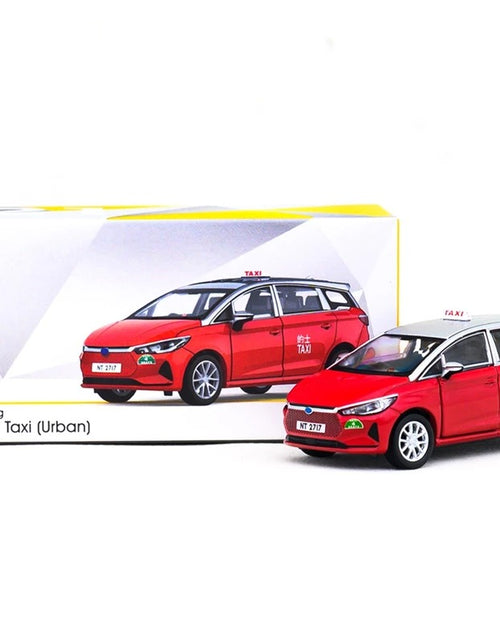 Load image into Gallery viewer, Tiny City PTV21 Die-cast Model Car - e6 Electric Taxi (Urban) Hong Kong
