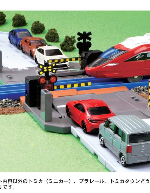 Load image into Gallery viewer, Takara Tomy Tomica Town Accessory - Tomica Town Railroad Crossing (NO CAR)
