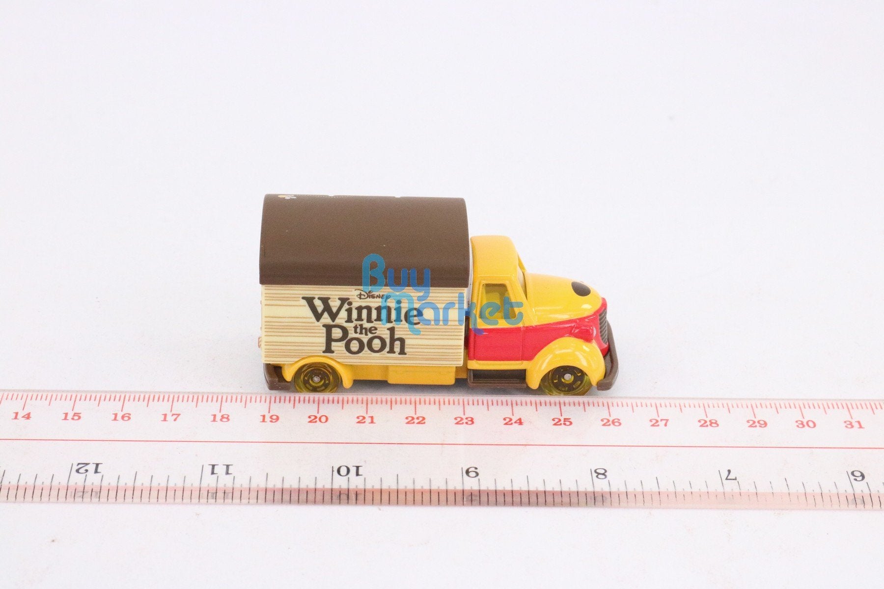 Takara Tomy Tomica Disney Motors Goody Carry Winnie the Pooh Diecast toy car