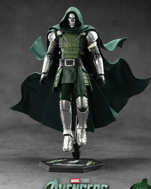 ZD Toys Marvel Avengers Doomsday 1/10 Doctor Doom Action Figure Set