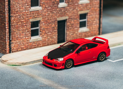 Load image into Gallery viewer, Tarmac Works 1:64 Honda Integra TYPE R DC5 Custom Red Model Car
