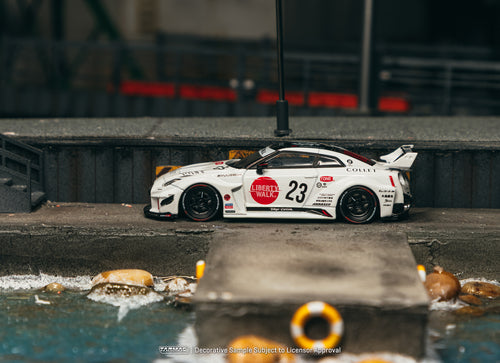 Load image into Gallery viewer, (Pre-order) Tarmac Works LB-Silhouette WORKS GT NISSAN 35GT-RR  White Diecast
