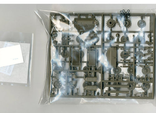 Load image into Gallery viewer, Tamiya 35331 1/35 Japan Type 1 Self-Propelled Gun (w.6 Fig.) Plastic Model Kit
