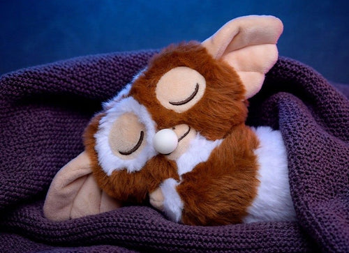 Load image into Gallery viewer, Hot Toys Gremlins Sleeping Gizmo Cosbi Plush Keychain #PPLU128N
