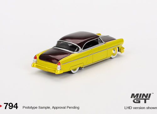 Load image into Gallery viewer, Mini GT#794 1/64 Lincoln Capri Hot Rod 1954 Lime Yell LHD Model Car
