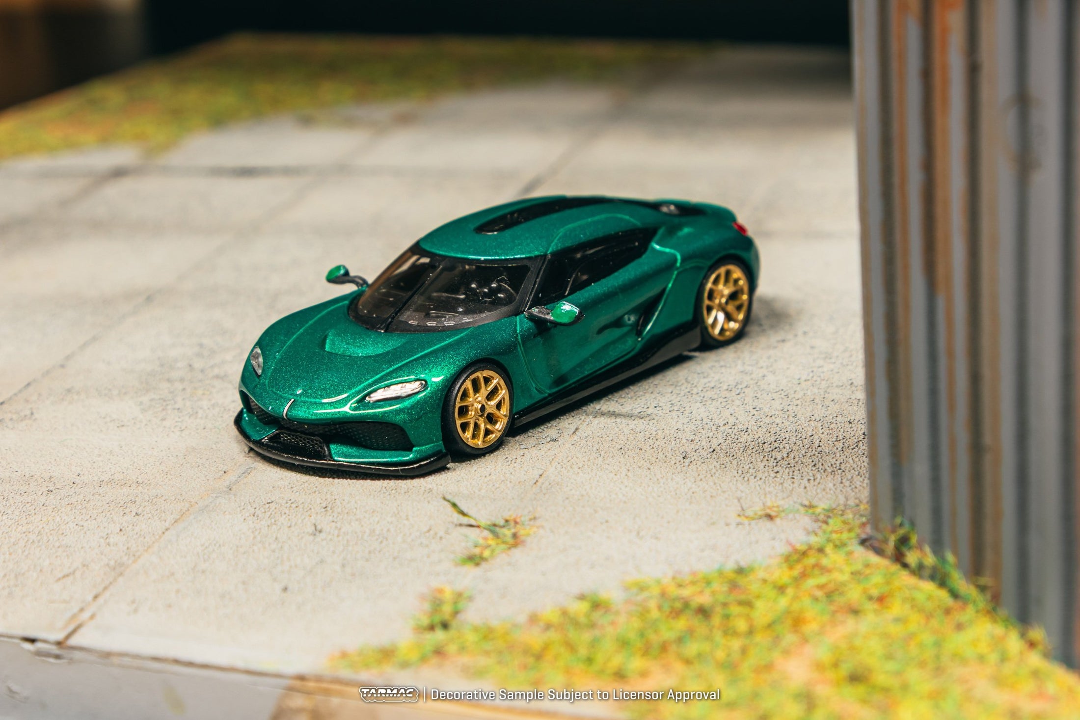 Tarmac Works 1:64 Koenigsegg Gemera  Green Die-cast Model Car