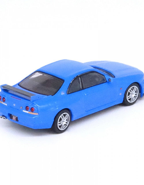 Load image into Gallery viewer, INNO64 1/64 NISSAN SKYLINE GT-R R33 LM LIMITED DIECAST SCALE MODEL CAR
