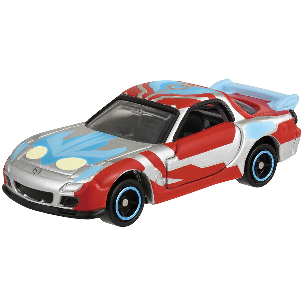 Takara Tomy Dream Tomica Diecast Model Car - UTR-08 Ultraman Ginga