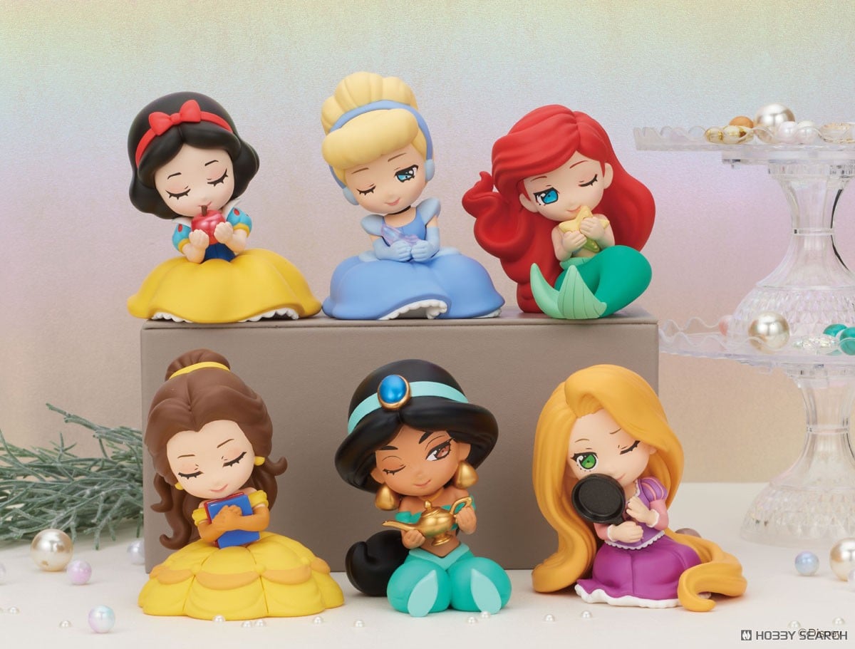 Takara Tomy Arts PERIHAPI! Kata-Zun Hug Disney Princess (Set of 8) Mini Figures