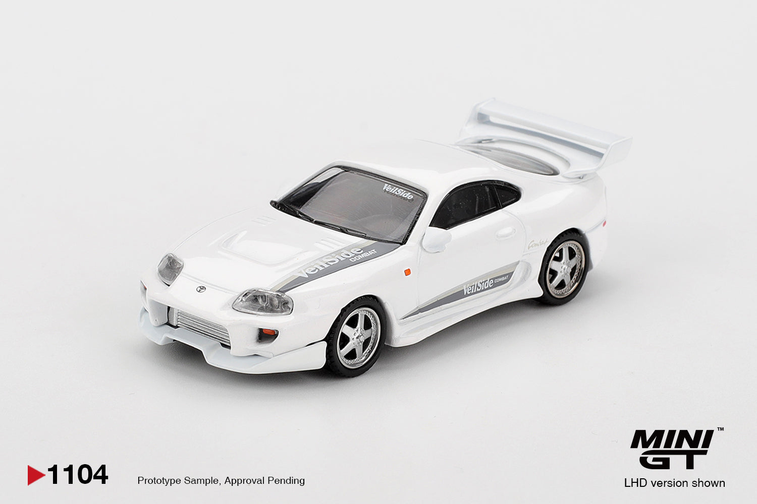 (Pre-order) MINI GT #1104 Toyota Supra VeilSide Combat V-I White RHD Model Car