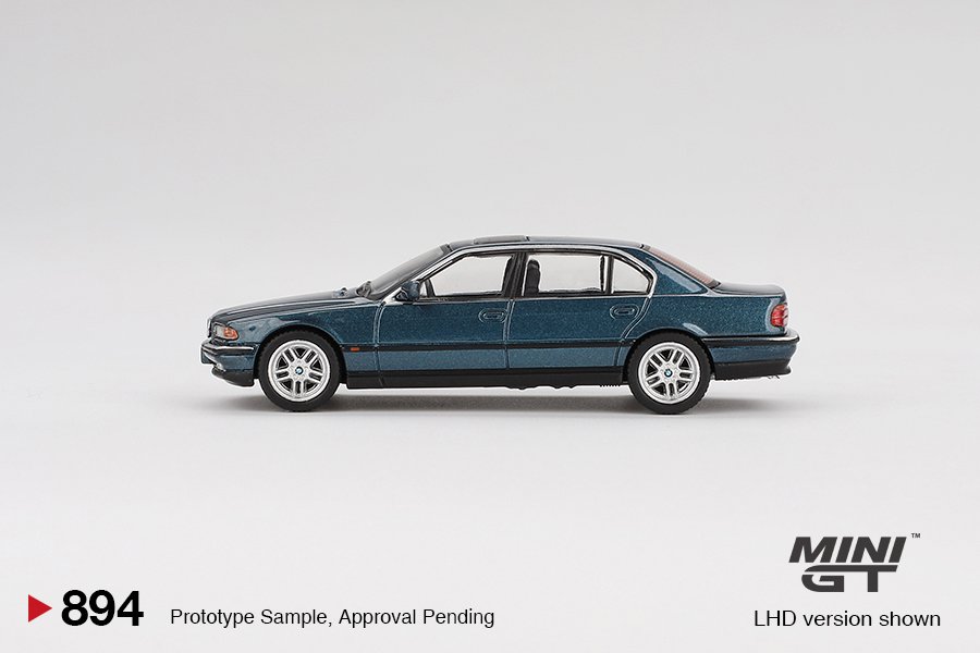 Mini GT #894 BMW 750IL Sorrento Blue Metallic LHD Diecast Model Car