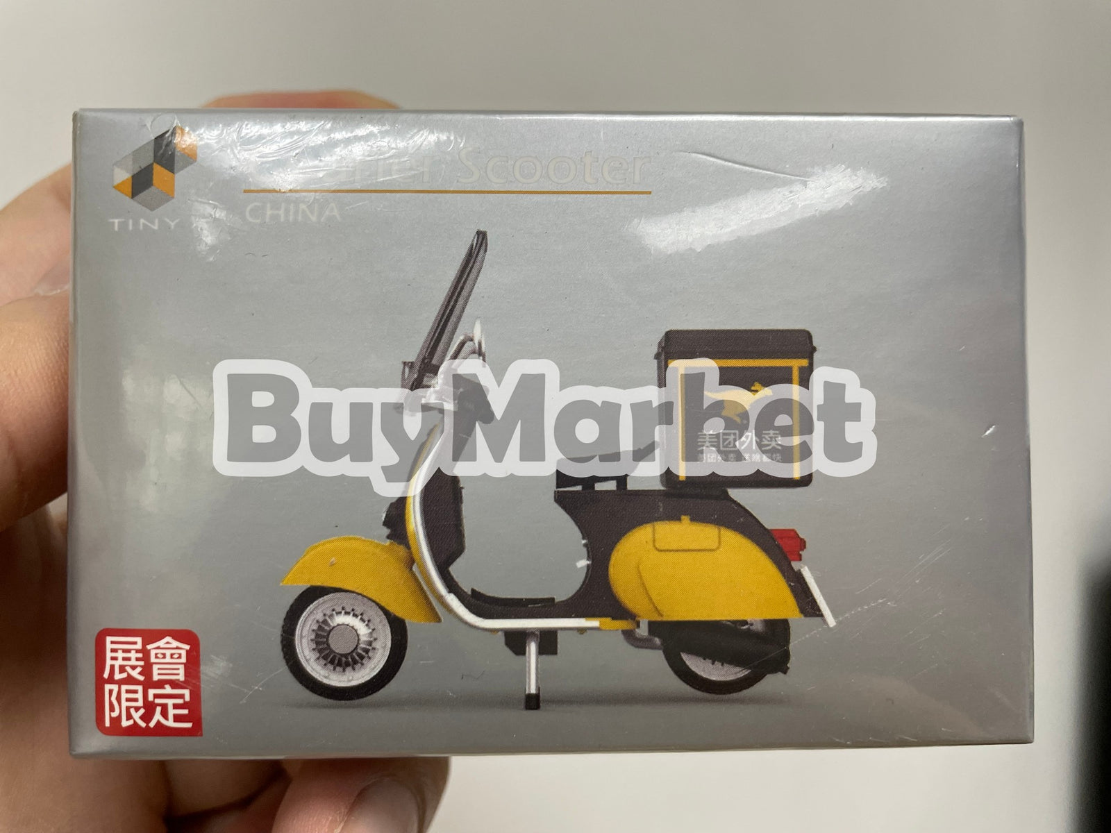 Tiny City Die-cast Model Car China Meituan Delivery Courier Scooter LIMITED Ver.