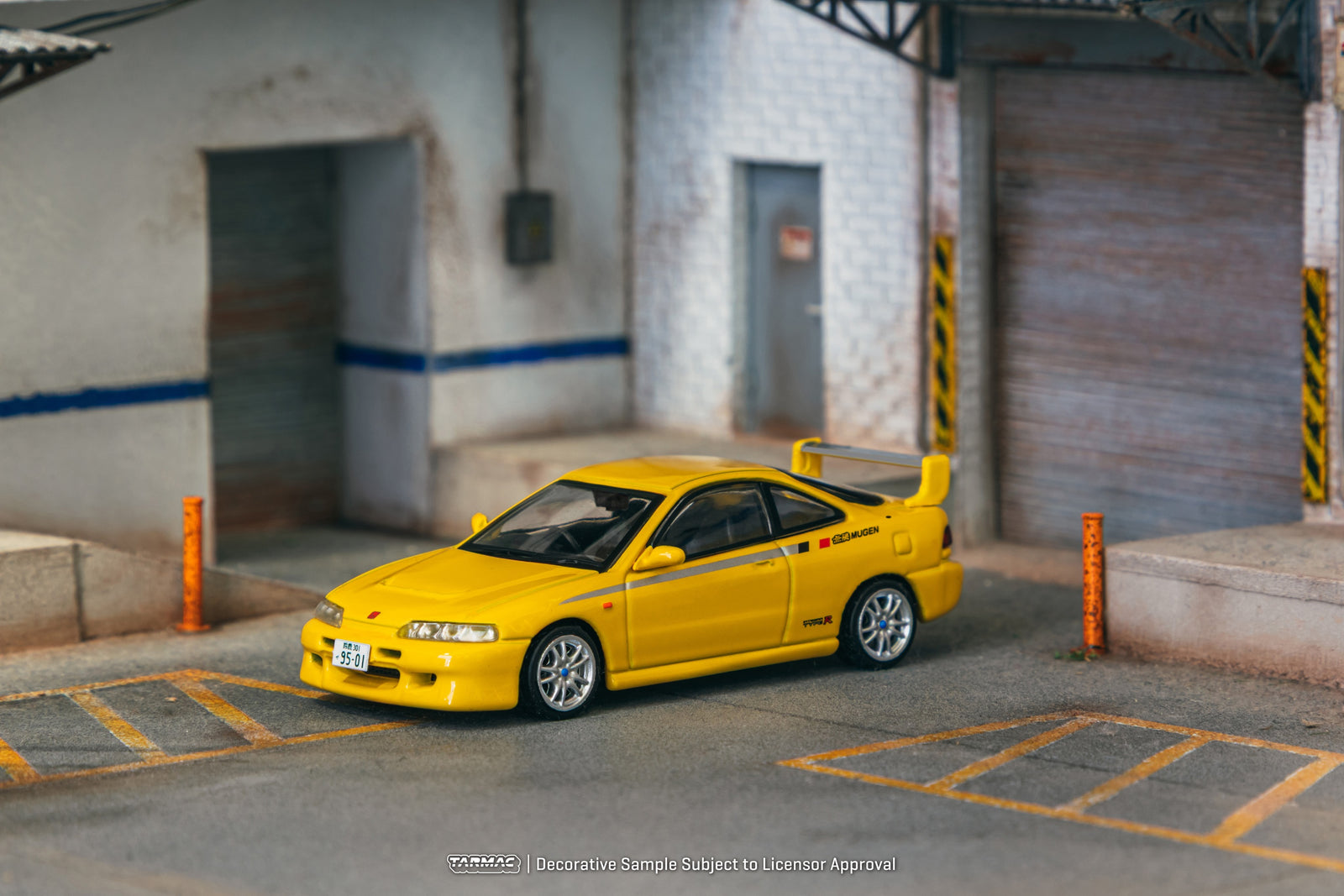 Tarmac Works 1/64 Honda Integra TYPE R DC2 MUGEN Sunlight Yellow