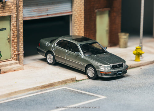 Load image into Gallery viewer, Tarmac Works 1:64 Lexus LS400 (UCF10) Flint Grey Diecast Model Car
