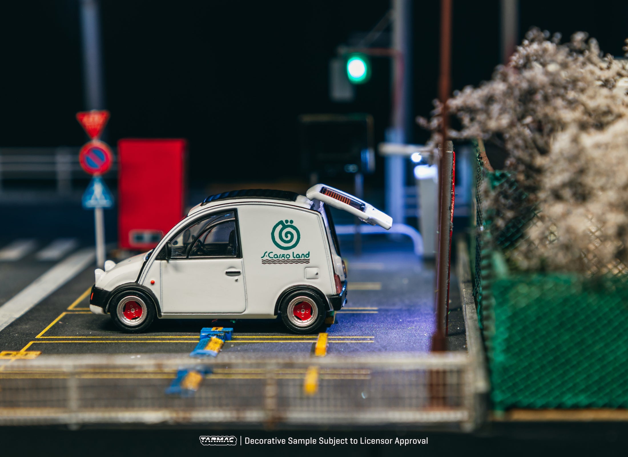 Tarmac Works 1/64 Nissan S-Cargo White Diecast Model Car