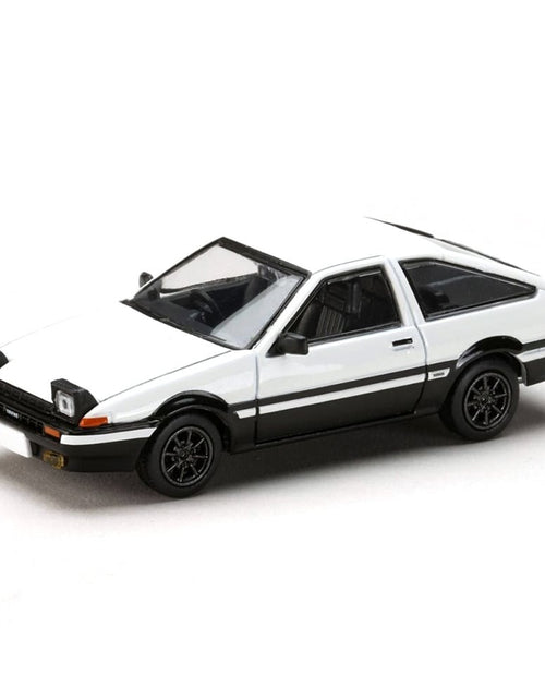 Load image into Gallery viewer, Hobby JAPAN 1/64 Toyota SPRINTER TRUENO (AE86) INITIAL D Takumi VS Keisuke
