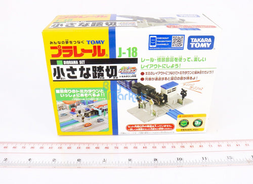 Load image into Gallery viewer, Takara Tomy Tomica Plarail Accessory J-18 Small Road Crossing Playset Japan
