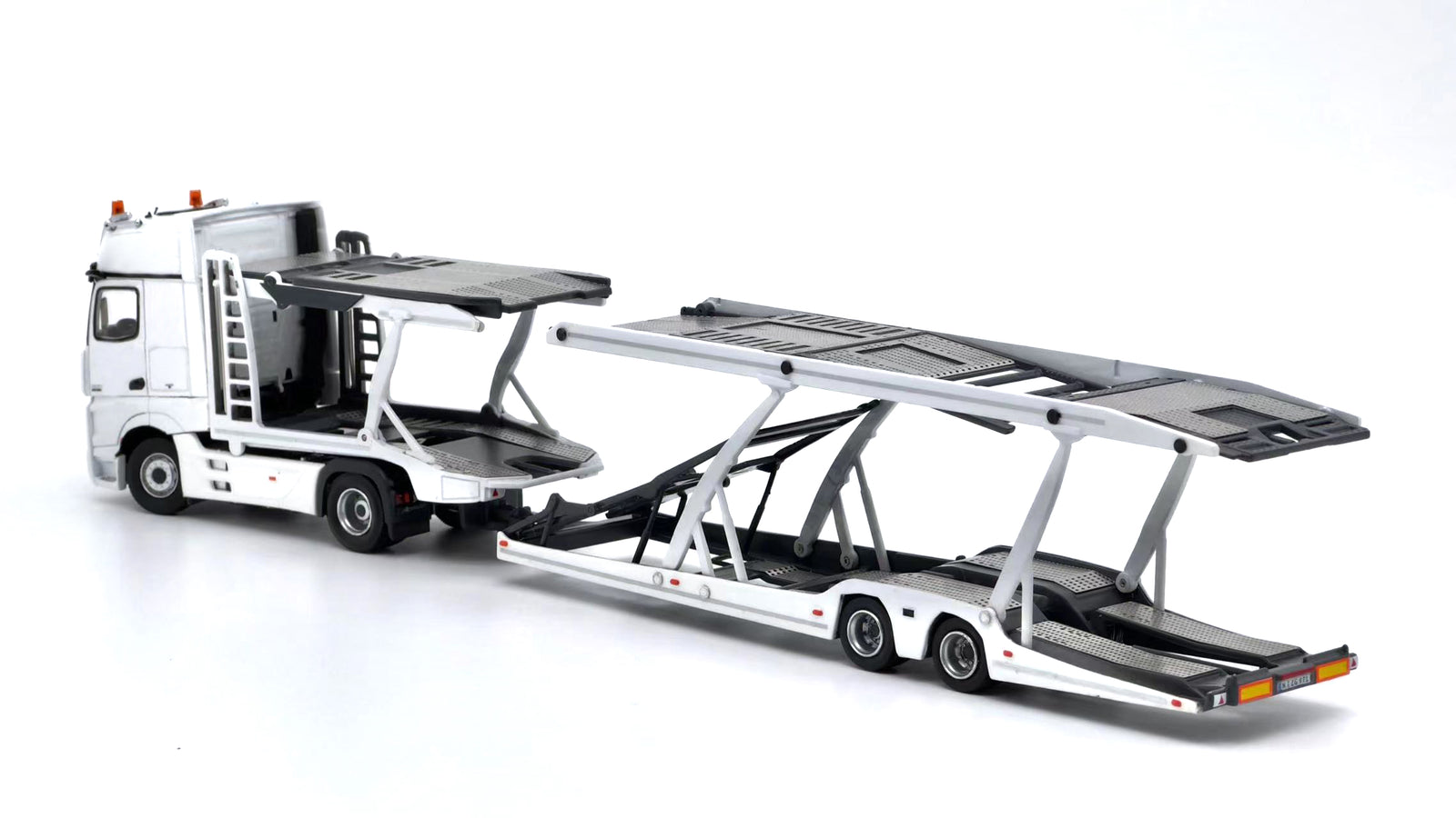 (In Stock) Tiny City - Mercedes-Benz Actros MP5 Transporter (White) Model car