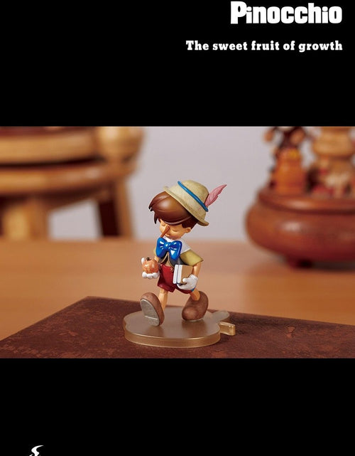 Load image into Gallery viewer, Hot Toys Disney Pinocchio Fantasy Heart Song Artist Mix Collectibles Full set 6
