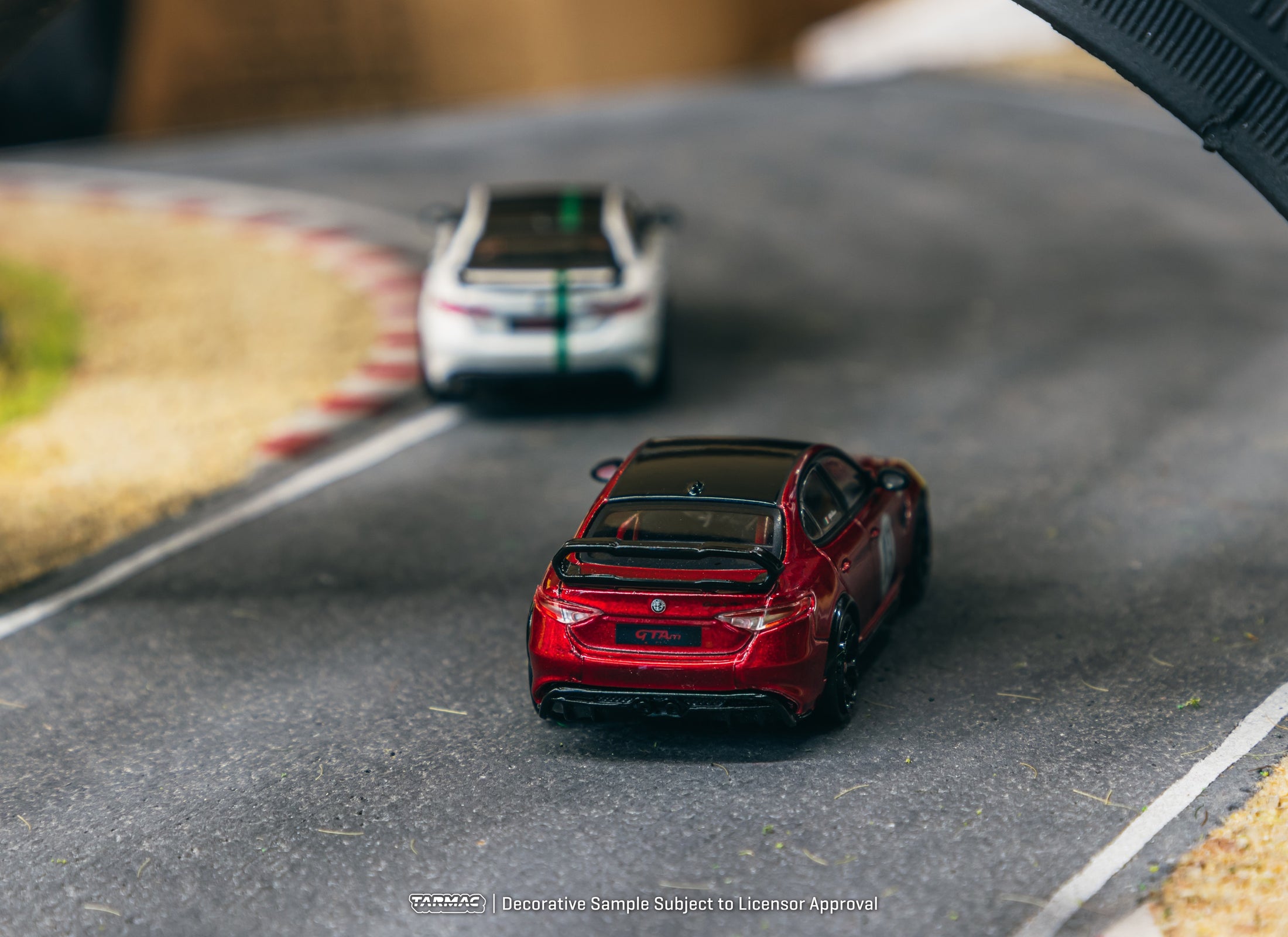 Tarmac Works 1/64 Alfa Romeo Giulia GTAm Red Yellow Diecast Model