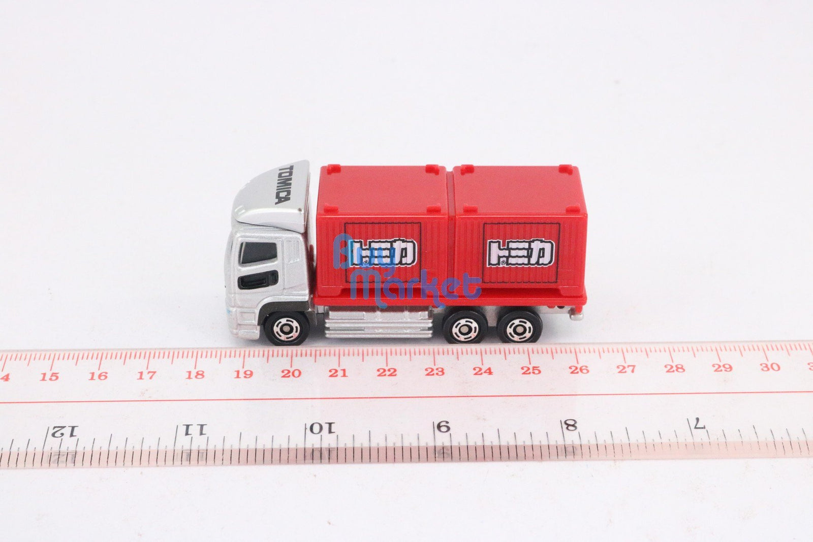 Takara Tomy Tomica No.85 Mitsubishi Fuso Super Great Diecast Toy Car 2018 New