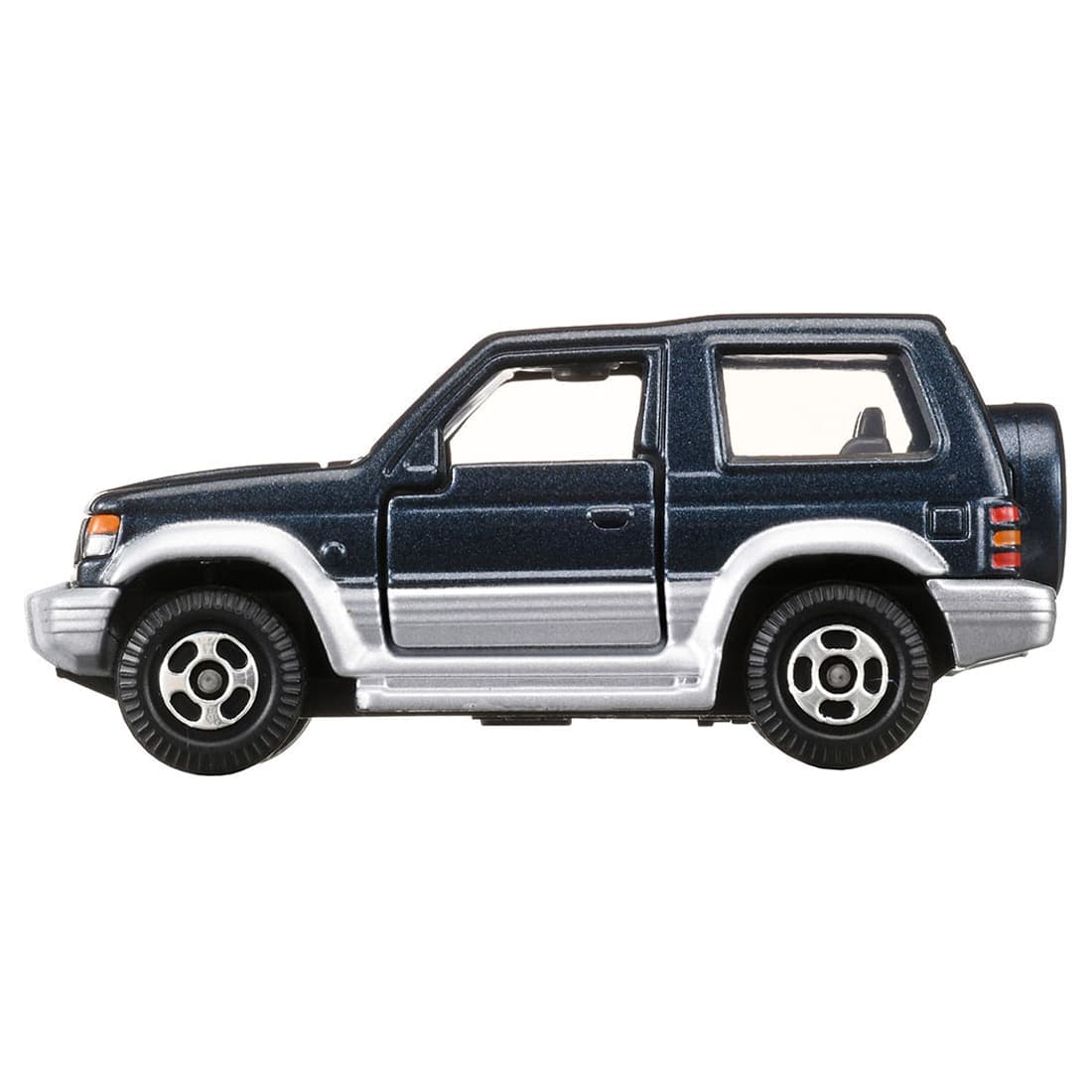 Takara Tomy TOMICA REBORN Mitsubishi Pajero Metal Top Diecast Model Car