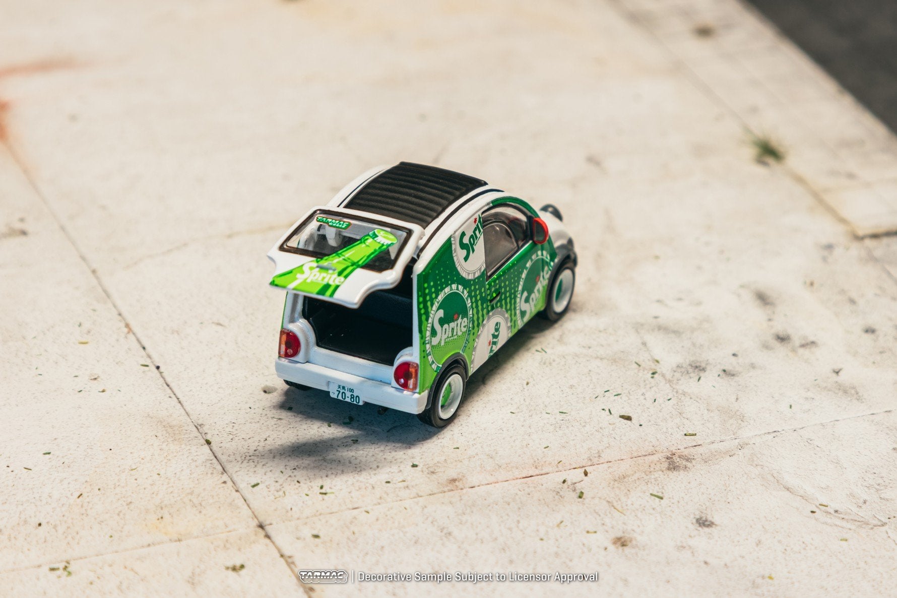 (Pre-order) Tarmac Works Nissan S-Cargo Sprite 1/64 Diecast Model Car
