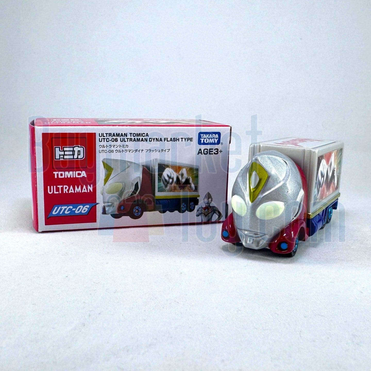 Takara Tomy Tomica Diecast Model Car - Ultraman UTC-06 Dyna Flash Type