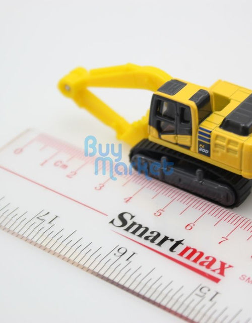 Load image into Gallery viewer, Takara Tomy Tomica #9 Komatsu Excavator PC200-10 1/122 Diecast Toy Car Japan
