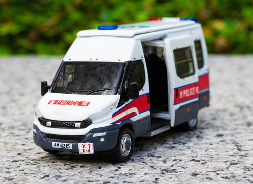Load image into Gallery viewer, Tiny City HKP07 Die-cast Model Car - IVECO Daily Police Patrol Car (AM8315)
