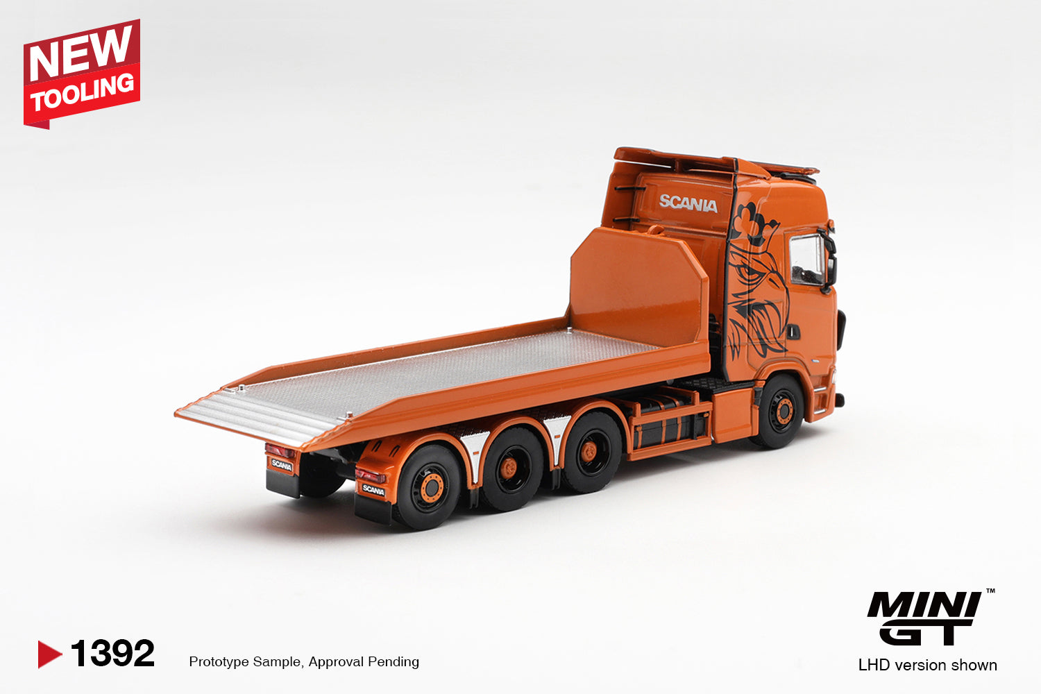 (Pre-order) Mini GT #1392 Scania 770S B8x4NA Hooklift Flatbed Orange RHD