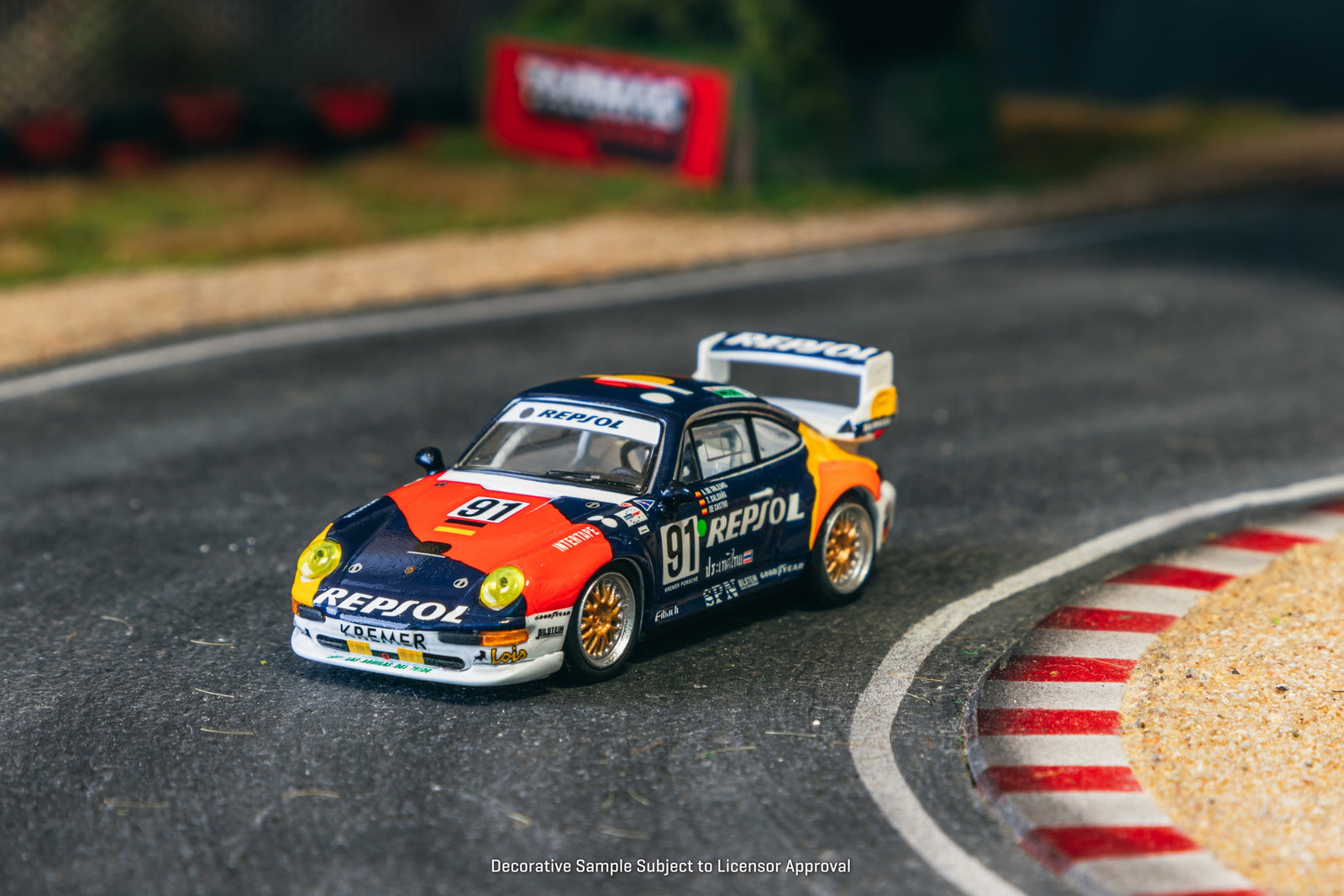 Tarmac Works 1/64 Porsche 911 GT2 24h LE MANS 1995 #91 Model Car