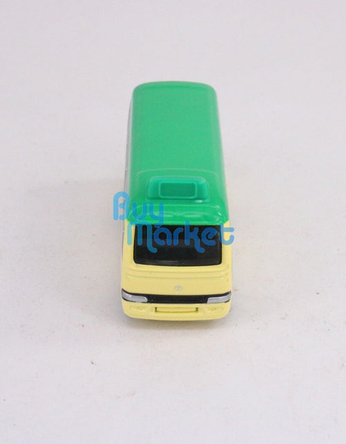 Load image into Gallery viewer, Takara Tomy TOMICA Hong Kong Minibus Toyota COASTER Green Scale 1/89 Diecast car
