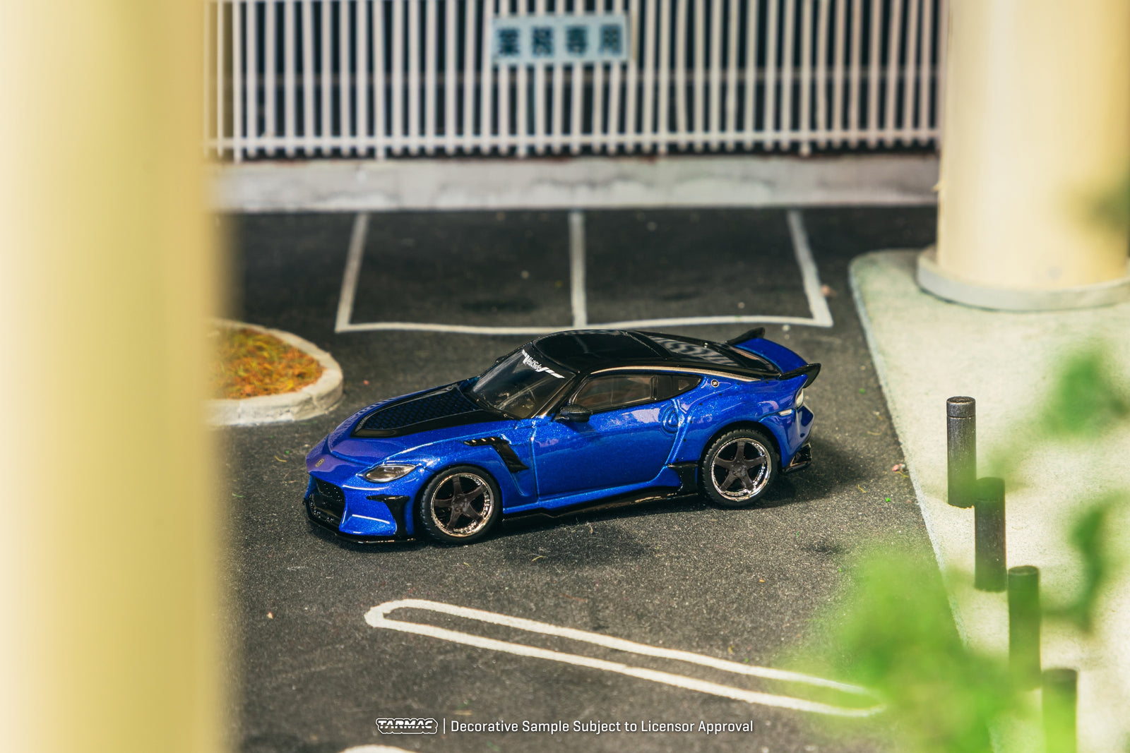 Tarmac Works 1/64 Nissan VeilSide FFZ400 Fairlady Z Blue Diecast car