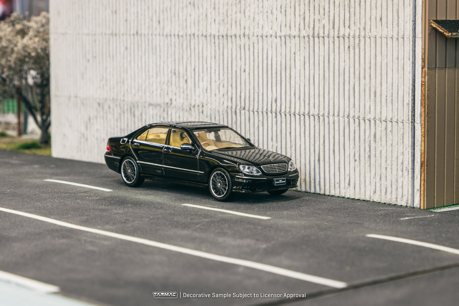 Tarmac Works 1/64 Mercedes-Benz S-Class Wald Black Diecast Model Car